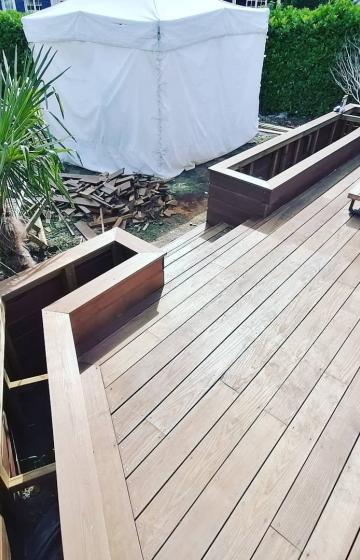 Création d'une terrasse en bois Européen et d'une pergolas bioclimatique ( 51 secteur Marne ).