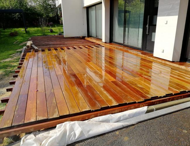 Création de terrasse en bois exotique à Cormoyeux 51480 ( 51 secteur Marne ).